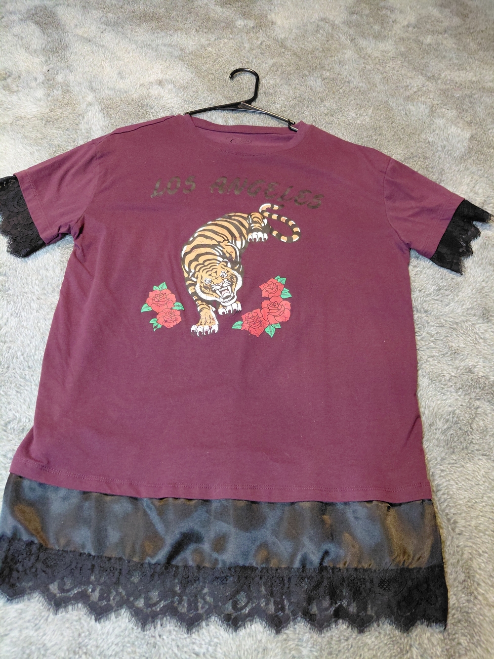 Cold Crush Burgundy Short-Sleeve Tiger Graphic Tee with Lace Trim